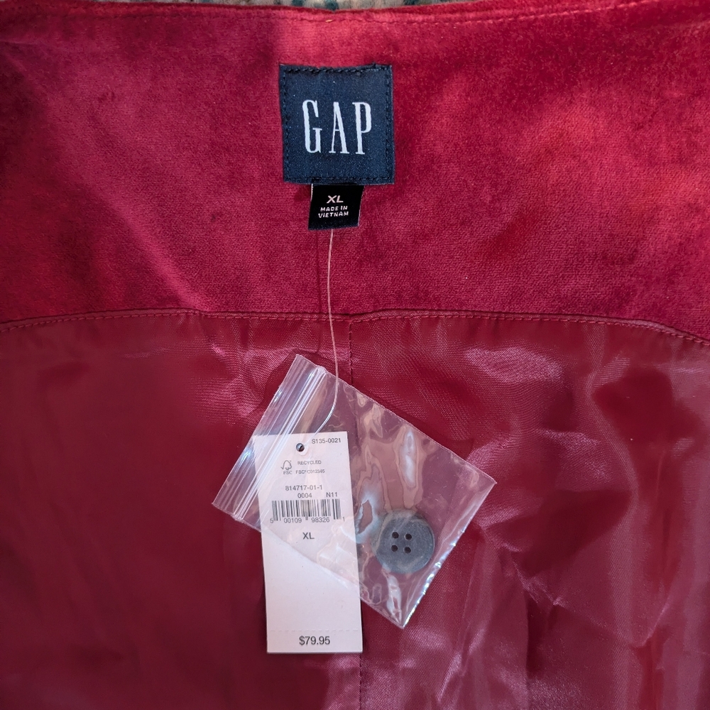 NWT GAP Burgundy Red Vest - Picture 4 of 5